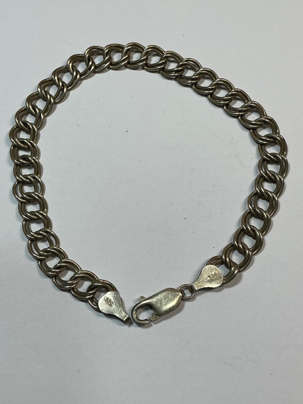 Sterling Silver Double Links 🔗 Bracelet. 8 inches long